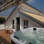 Atmosfere Hotel