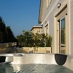 Hotel Atmosfere