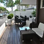 Atmosfere 4*