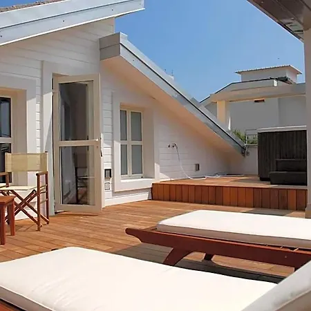 Atmosfere 4* מילאנו מריטימה