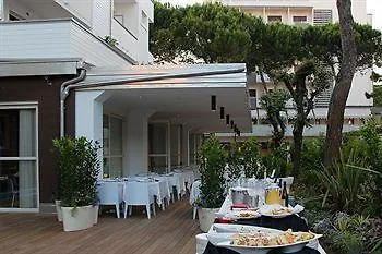 Otel Atmosfere