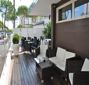 Otel Atmosfere