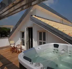 Atmosfere Hotel