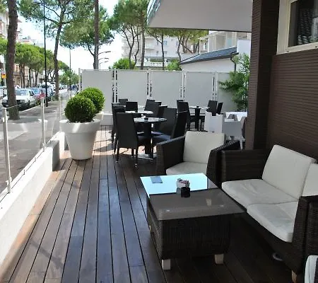 Atmosfere 4*